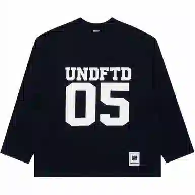 UNDEFEATED FW24 T