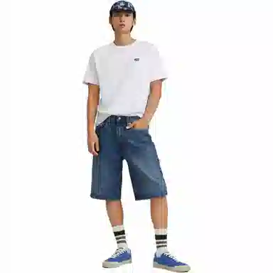 levis T