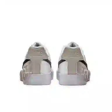 Nike Court Royale AC