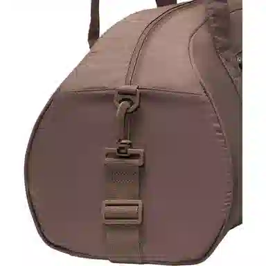 Nike Sportswear Zip-Up Gym Bag 24L