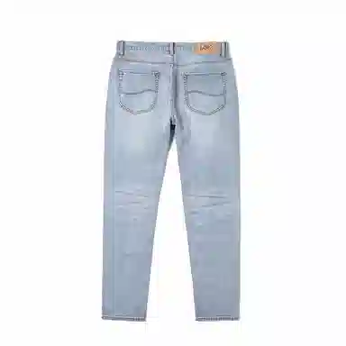Lee