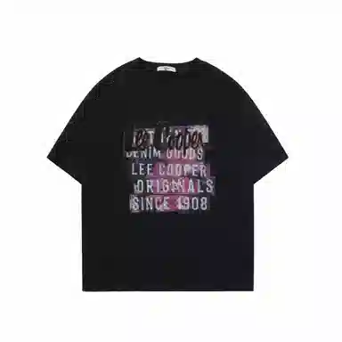Lee Cooper T