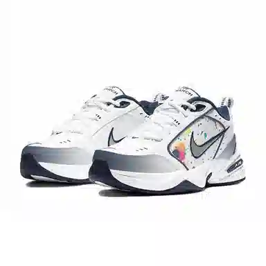 Nike Air Monarch 4