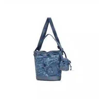 Champion Mono Pregnant Bucket Bag