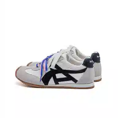AQUASCUTUM