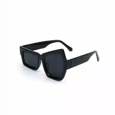 NAME.S Asymmetric Sunglasses