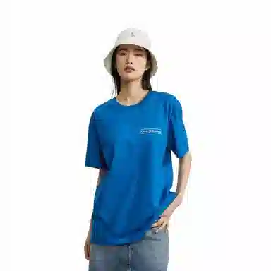 CKCalvin Klein T