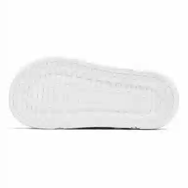 EASTERN CAMEL ins EVA