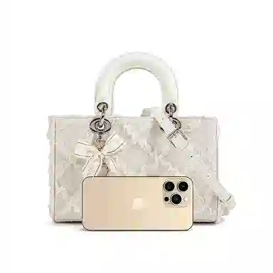 CAEISL&KCIEL Quilted White Handbag