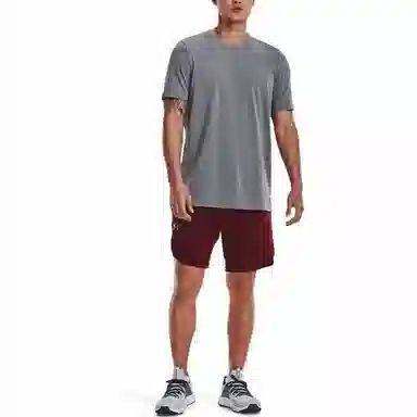 Under Armour T