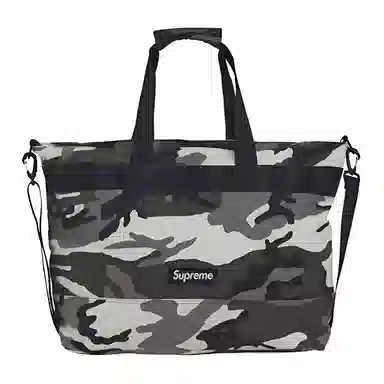 Supreme Tote