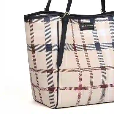 AQUASCUTUM PVC