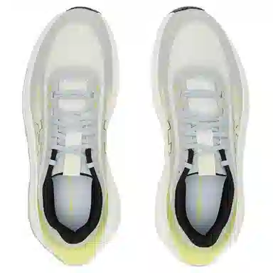 Under Armour Phantom 4