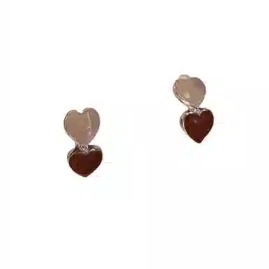 彤彤兔 韩国法式复古酒红色桃心爱心独特设计感 梓合金 耳环 女款