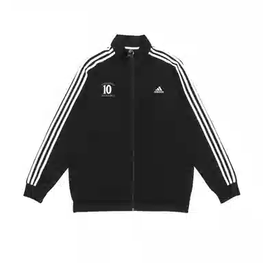 adidas ESSENTIALS SharkShock 10