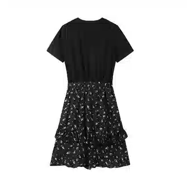 沐晓欣 时尚圆领拼接不规则开叉舒适甜美假两件短袖连衣裙 女款 黑色碎花