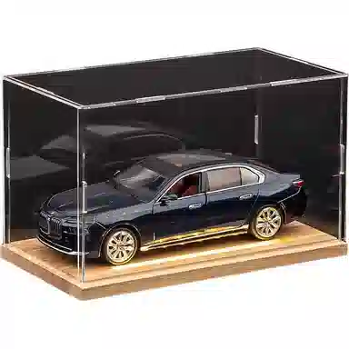 BMWi7124