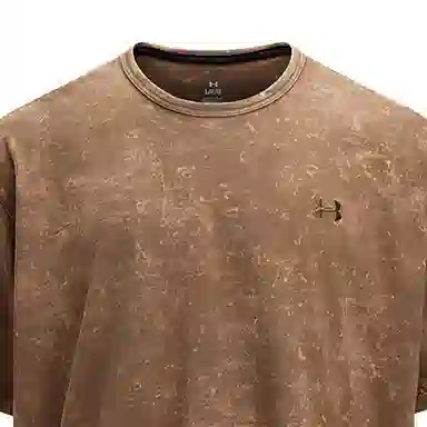 Under Armour T