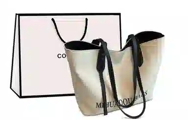 COMELY Tote Bag White Black