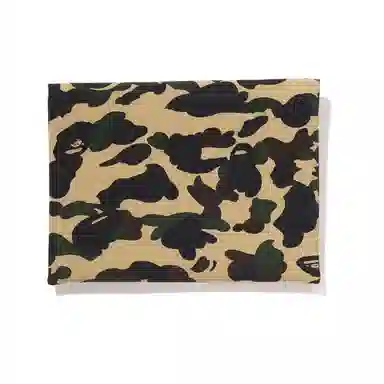 A BATHING APE 15-Inch Fabric Laptop Bag Green/Yellow