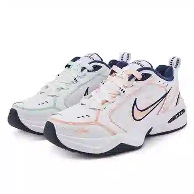 Nike Air Monarch 4