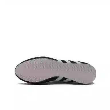 adidas Box Hog 2.0