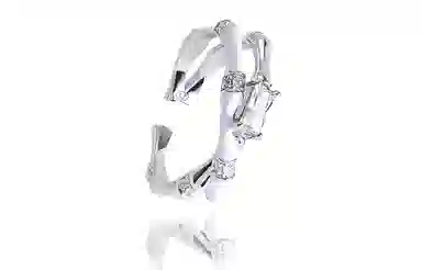 L7 white-