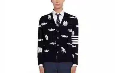 THOM BROWNE V