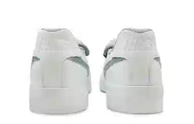 Nike Court Royale AC