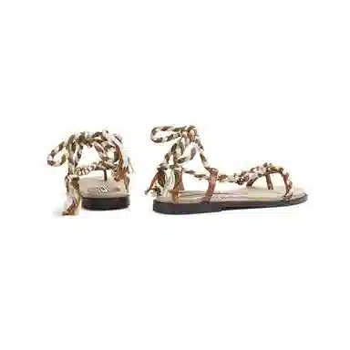 TOOMANYSHOES