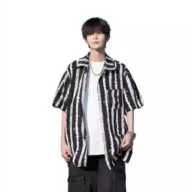 Fakeyoung
