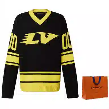 LOUIS VUITTON SS22 LogoV