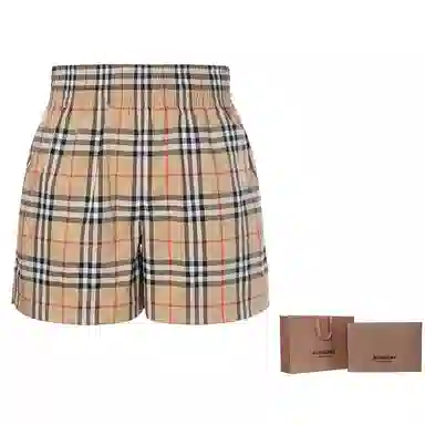 Burberry Shorts Beige