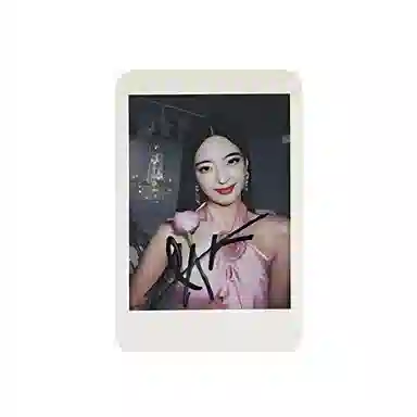 JYP Entertainment ITZY5CHECKMATEWM