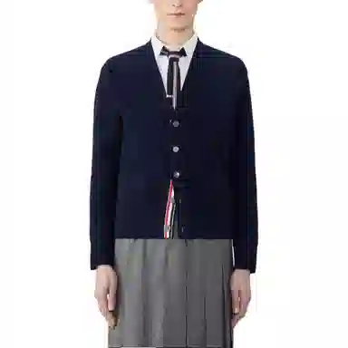 THOM BROWNE V