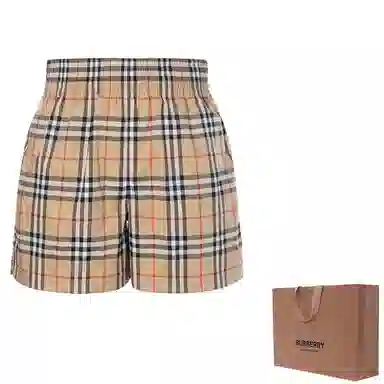 Burberry Shorts Beige