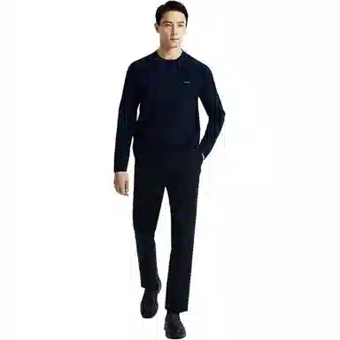 迪柯尼 纯色简约舒适休闲毛衣 男款