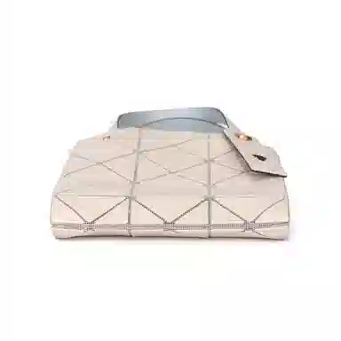 ISSEY MIYAKE CARAT 3