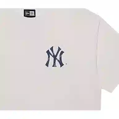 New Era Yankees Ivory Tee