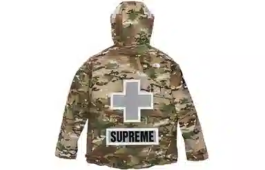 Supreme x The North Face SS22