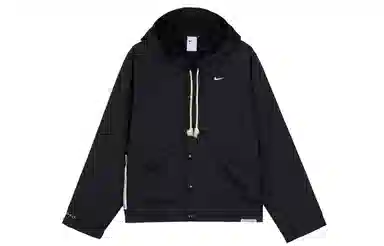 Nike Therma-FIT Standard Issue Logo