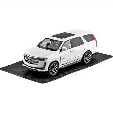 SUV124