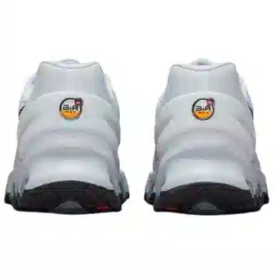 Nike Air Max Dn8