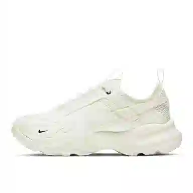 Nike TC 7900