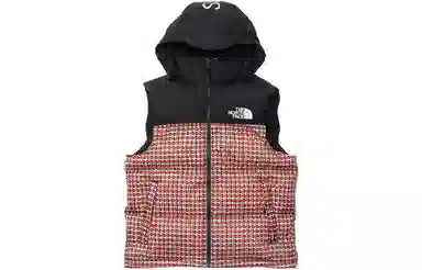 Supreme x The North Face Studded Nuptse Vest