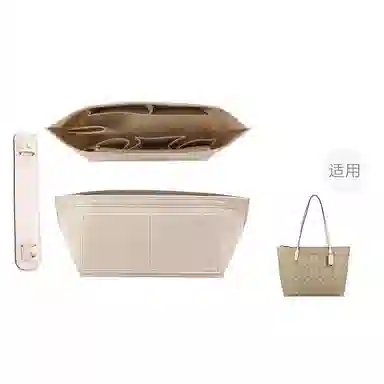 COACHZip tote30