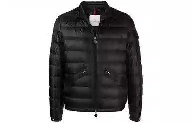 Moncler SS22 Agay