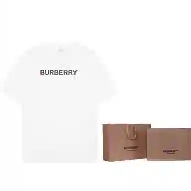 Burberry SS22 LogoT