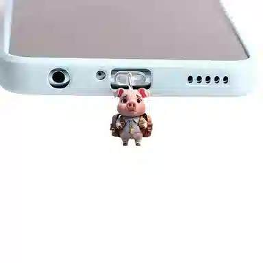 零界 萌萌小猪 创意手机防尘塞 小书包可爱时尚潮流装饰 亚克力 挂件 男女同款情侣款
