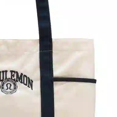 lululemon Daily 20L Tote
